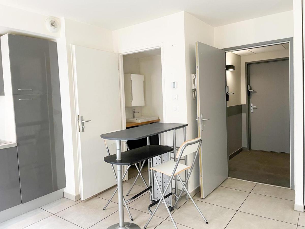 003 - Appartement Moderne et Terrasse - Jeanne d'Arc, Toulouse Extérieur photo